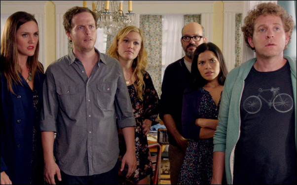 Erinn Hayes, Julia Stiles, David Cross, America Ferrera, Jeff Grace in "It's a Disaster"
