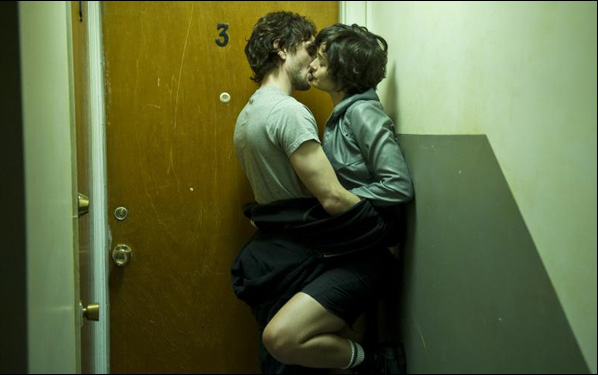 Catherine de Léan and Dimitri Storoge in Anne Emond's Nuit 1
