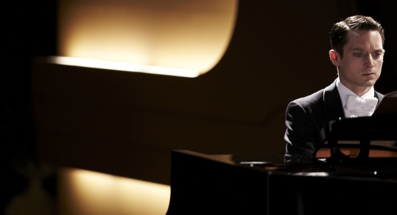 Elijah Wood in Eugenio Mira's "Grand Piano"