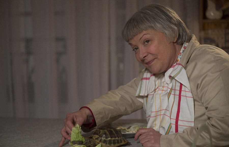 Josiane Balasko in "Demi-Souer"