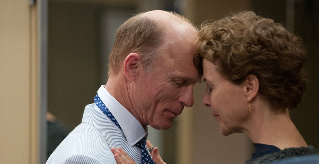 Annette Bening and Ed Harris in Arie Posin's "The Face of Love"