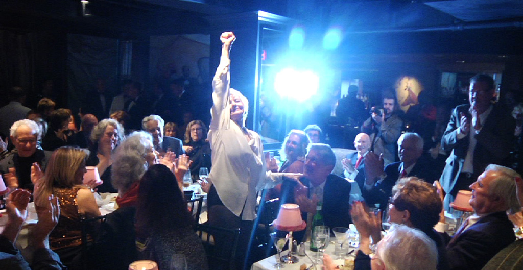 Elaine Stritch in Chiemi Karasawa's "Elaine Stritch: Shoot Me"