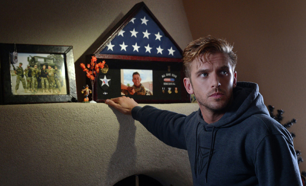 Dan Stevens in "The Guest"