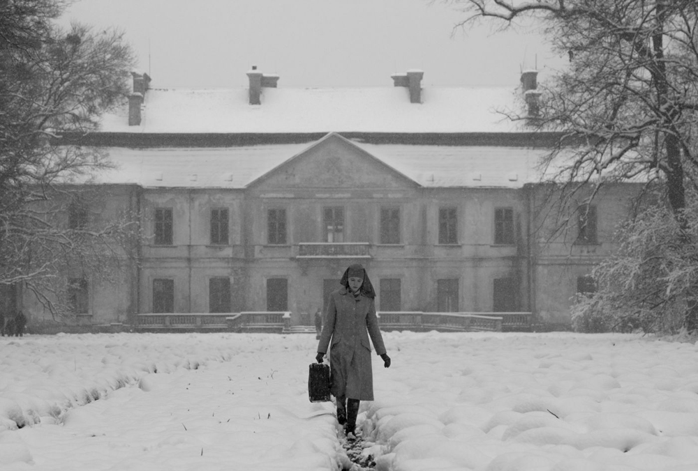 Agata Trzebuchowska in Pawel Pawlikowski's "Ida"
