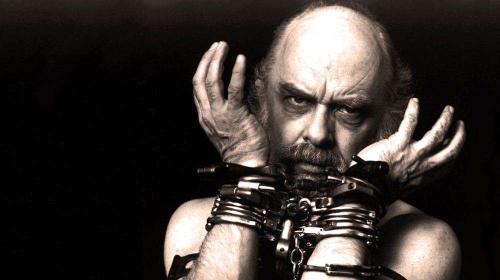 James "Amazing" Randi in "An Honest Liar"