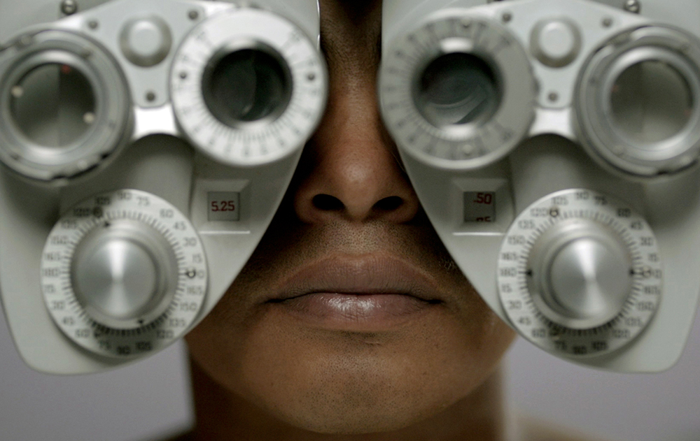 Arturo Izquierda in "Icaros: A Vision"