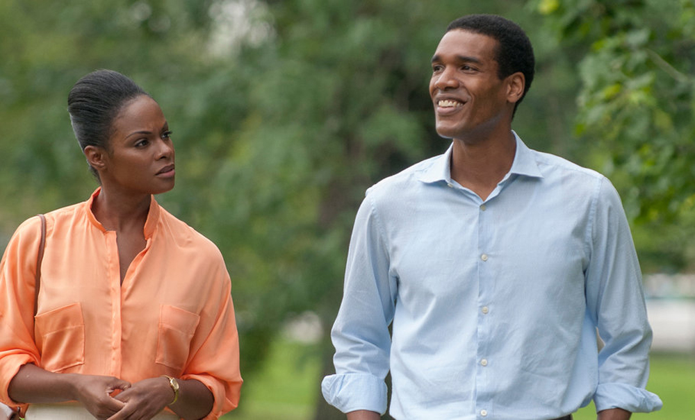 Parker Sawyers and Tika Sumpter in "Southside With You"