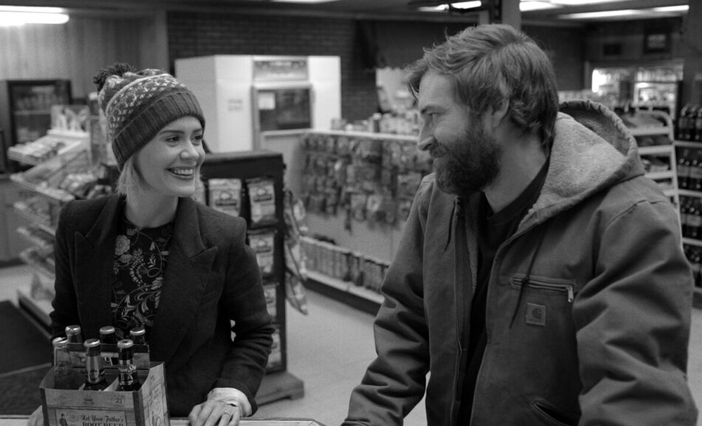 Sarah Paulson and Mark Duplass in "Blue Jay"