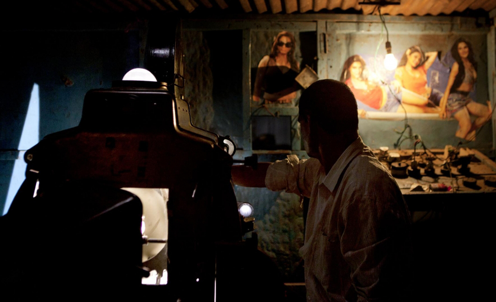 A scene from "The Cinema Travellers"