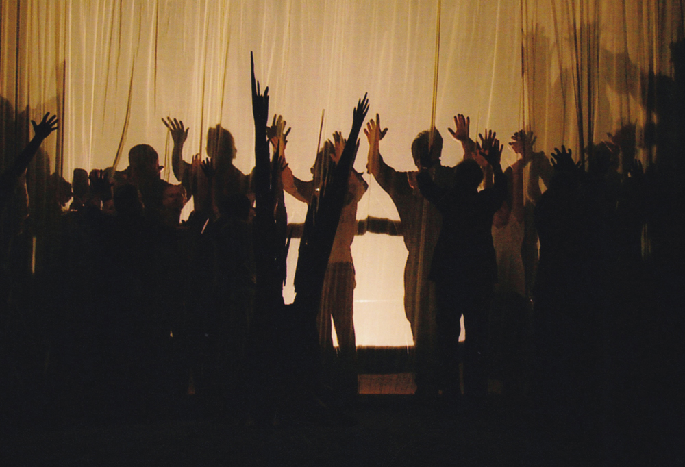 A scene in Monticciello in "Spettacolo"
