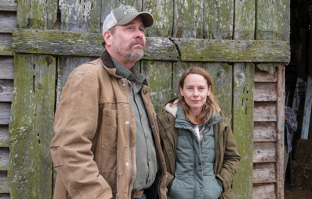 Amy Ryan and Terry Kinney in "Abundant Acreage Available"