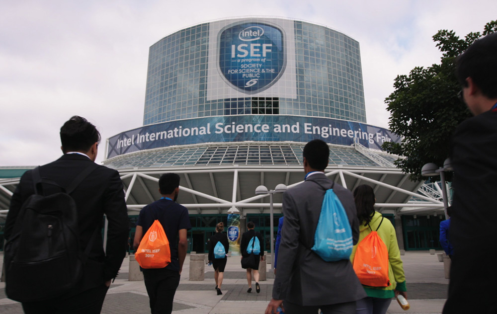 Cristina Costantini and Darren Foster's "Science Fair"