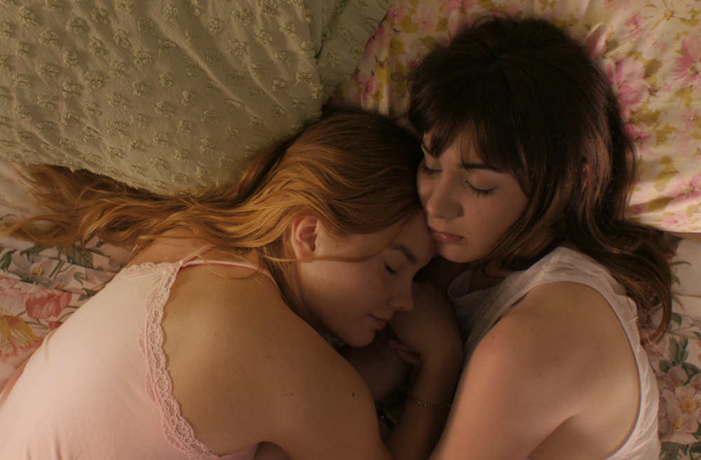 Hannah Marks and Liana Liberato in "Banana Split"