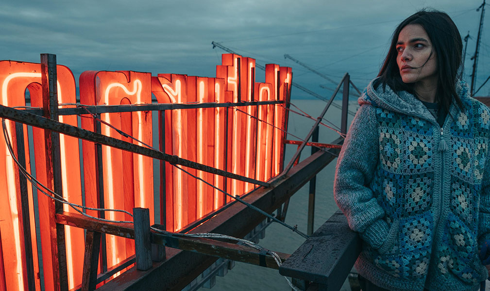 Pina Turco in "The Vice of Hope"