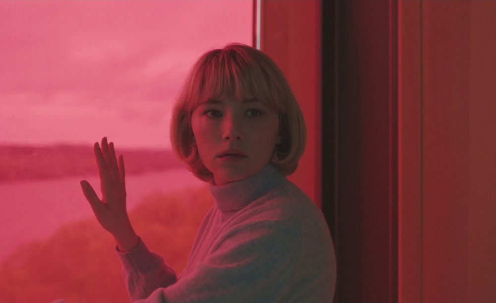Haley Bennett in "Swallow"